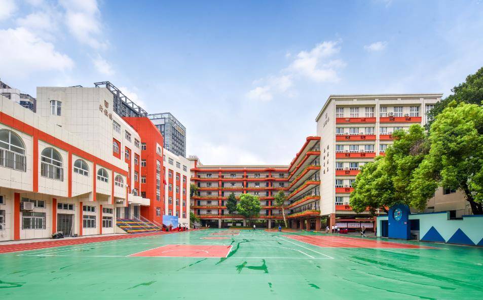 好房子，中海造，标配好学校
