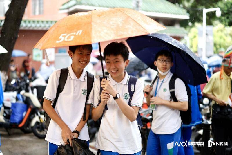中考数学：探究隧道涉水线 从“解题”走向“问题解决”