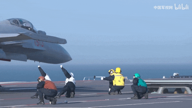 马院士8年前预言成真!福建舰电磁弹射歼-35成功,领先美国多少?