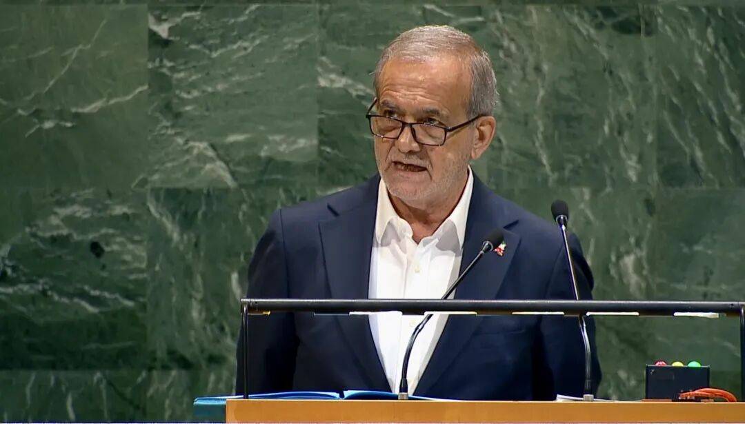 伊朗总统:伊朗不会制造原子弹,也不会追求拥有核武器及大规模杀伤性武器